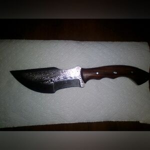 Handcrafted Damascus Steel Knife with Wooden Handle Leather Sheath